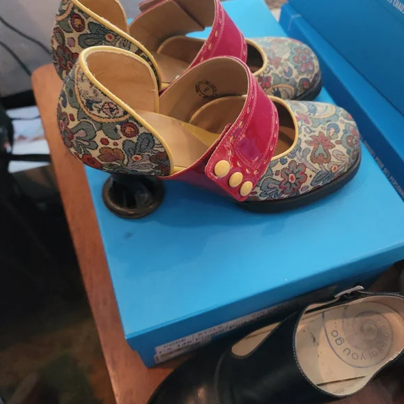 John Fluevog Zaza (8) - Picture 7 of 7